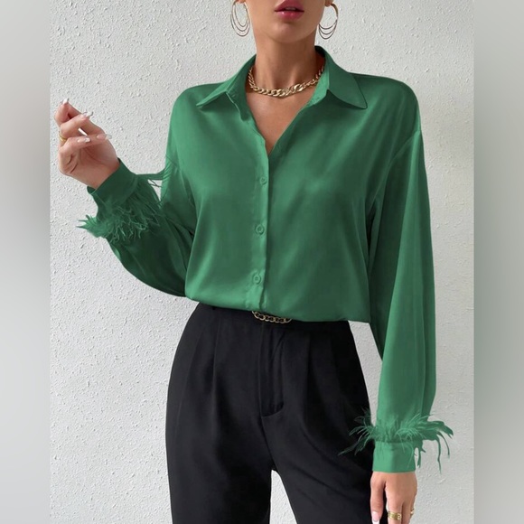 L.I.F.E. Luxurious Spliced Faux Feather Party Silky Blouse L💚New with Tags Prom - Picture 2 of 13